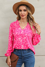 Load image into Gallery viewer, Pink Split Neck Fall Printed Crinkled Blouse
