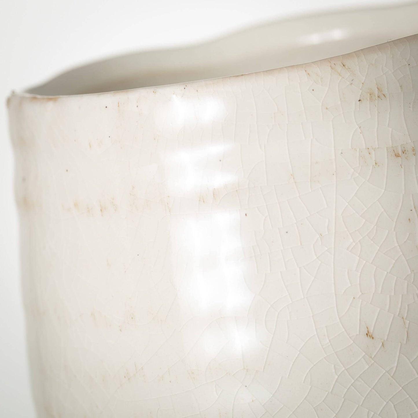 WHITE GLOSSED VASE