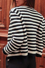 Load image into Gallery viewer, Black Contrast Striped Print Cardigan
