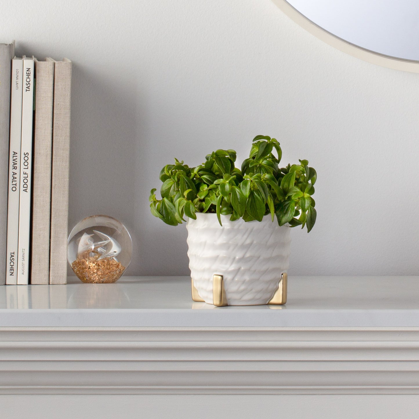 Rido Ripple Gold Footed Planter