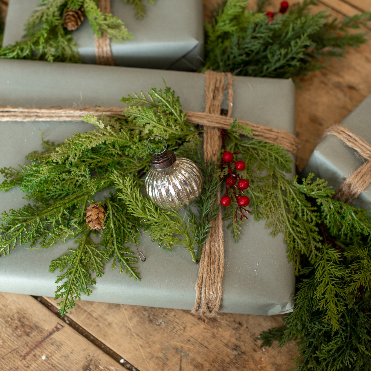 Ribbed Sliver Kugel Ornament