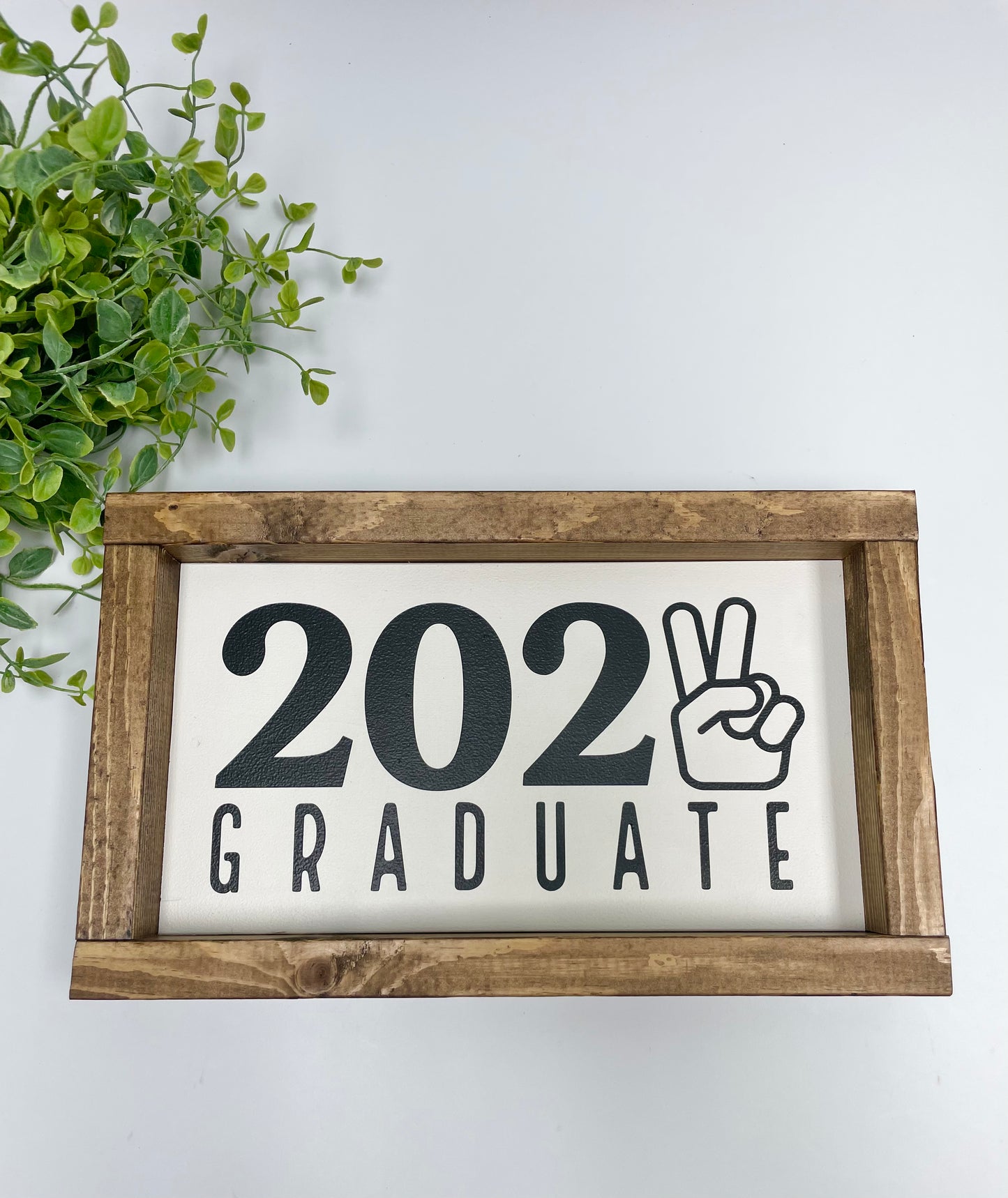 Handmade Sign - 2022 Graduate